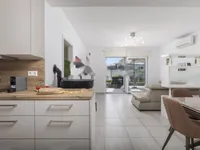 Недвижимость Трёхкомнатная квартира, Ичичи: 12