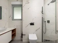 Недвижимость Трёхкомнатная квартира в центре: 9