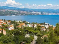 Недвижимость Трёхкомнатная квартира в Опатии: 12