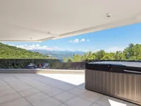 Недвижимость Трёхкомнатная квартира в Опатии: 13