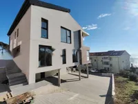 Недвижимость Четырехкомнатная квартира Центр Опатия: 10