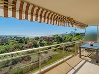 Недвижимость Apartment Croix des Gardes: 2