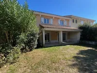 Недвижимость Maison Croix des Gardes: 1