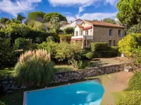 Недвижимость Villa Petit Juas: 1