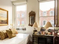 Недвижимость Redcliffe Square: 8