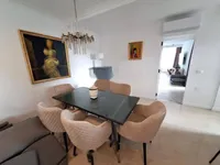 Недвижимость Трехкомнатная квартира Добреч: 3