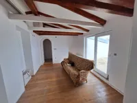 Недвижимость Четырехкомнатная квартира Центр: 2