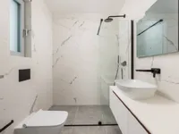 Недвижимость Трехкомнатная квартира Центр: 16