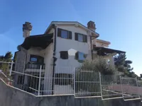 Недвижимость Семейный дом Воло́ско, Опатия: 3