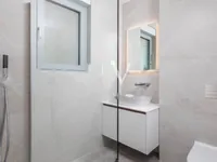 Недвижимость Четырёхкомнатная квартира Центр: 11