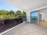 Недвижимость Четырёхкомнатная квартира Центр: 13