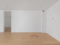 Недвижимость Четырёхкомнатная квартира Центр: 23