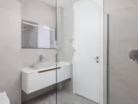 Недвижимость Четырёхкомнатная квартира Центр: 32