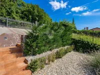 Недвижимость Семейный дом в Вепринце: 48