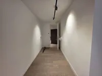 Недвижимость Трёхкомнатная квартира Центр: 13