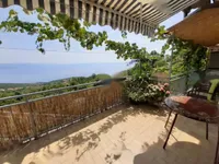 Недвижимость Многоквартирный дом Поляне: 6