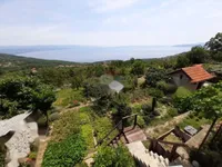 Недвижимость Многоквартирный дом Поляне: 7