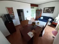 Недвижимость Многоквартирный дом Поляне: 9