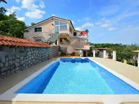 Недвижимость Семейный дом Вепринац: 1