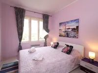 Недвижимость Двухкомнатная квартира Центр: 6