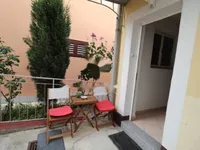 Недвижимость Двухкомнатная квартира Центр: 8