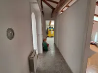 Недвижимость Трехкомнатная квартира Центр: 8