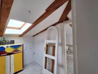 Недвижимость Трехкомнатная квартира Центр: 10