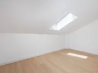 Недвижимость Четырёхкомнатная квартира в Опатии: 17