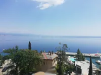 Недвижимость Трёхкомнатная квартира Центр: 1