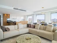 Недвижимость 3 Bedroom Apartment For Sale in Pyrgos Coastal, Limassol: 1