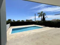 Недвижимость 3 Bedroom Apartment for Sale in Pervolia, Larnaca: 9