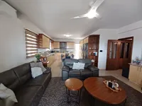 Недвижимость 5 Bedroom Villa For Sale In Limassol in Agia Fylaxis: 10