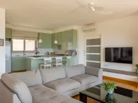 Недвижимость 6 Bedroom Villa For sale in Agia Fyla, Limassol: 6