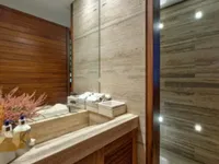 Недвижимость 6 Bedroom Villa for Sale in Panthea, Limassol: 10