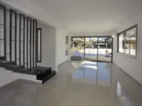 Недвижимость 5 Bedroom House For Sale in Larnaca, Dhekelia: 2