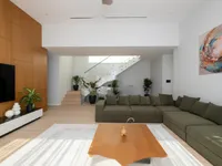 Недвижимость 7 Bedrooms Villa For sale in Souni-Zanakia, Limassol: 3