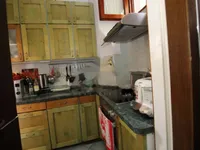 Недвижимость Трехкомнатная квартира Центр: 8