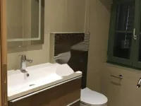 Недвижимость Трехкомнатная квартира в центре: 8