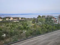 Недвижимость Трёхкомнатная квартира Оприч: 16