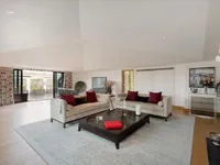 Недвижимость Manresa Road: 8