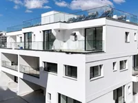 Недвижимость 3 Bedroom Apartment for Sale in Limassol Historical Center: 1