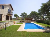 Недвижимость 4 Bedroom Detached house in Souni-Zanakia, Limassol: 2