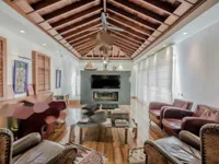 Недвижимость Beachfront 5 Bedroom Ultra-Luxury Villa in Agios Tychonas, Limassol: 8