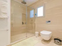 Недвижимость Beachfront 5 Bedroom Ultra-Luxury Villa in Agios Tychonas, Limassol: 19