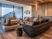 Недвижимость Luxury 6 Bedroom Villafor Sale in Agios Tychonas, Limassol: 3