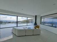 Недвижимость 7 Bedroom Villa For Sale in Agios Tychonas: 3