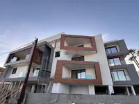 Недвижимость 2 Bedroom Penthouse Apartment For Sale in Mesa Geitonia, Limassol: 9