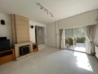 Недвижимость 5 Bedroom House and Office For Sale in Agios Nektarios: 9