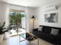 Недвижимость 2-Bedroom House for Sale in Paphos, Kato Paphos: 4