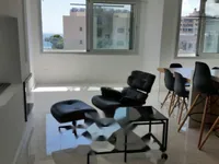 Недвижимость 4 Bedroom Apartment Across the Sea for Sale in Limassol, Agios Tychonas: 2